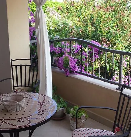 Maruska I Jana Apartment *